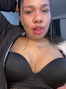 Rashell1_Queen webcam