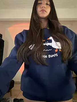 aly_golden_ live cam