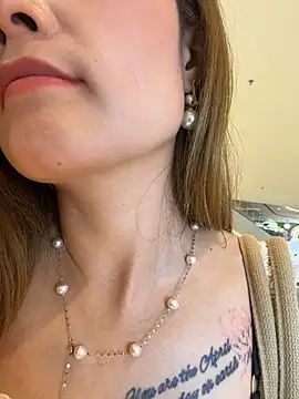 okgirl_23 webcam