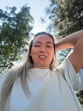 Crazy-Rosa live webcam show