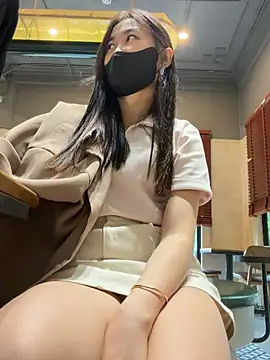 Tina_995 live webcam show