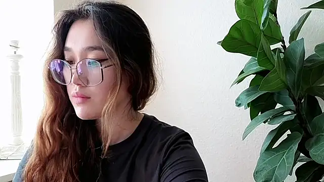 Jennatyan live webcam show