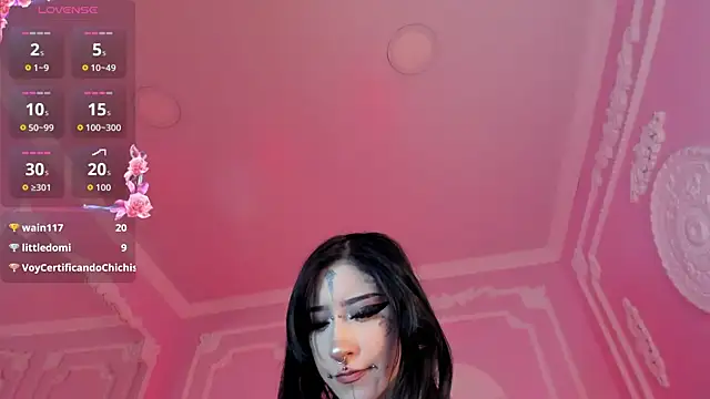 Kat_VonDe live webcam show