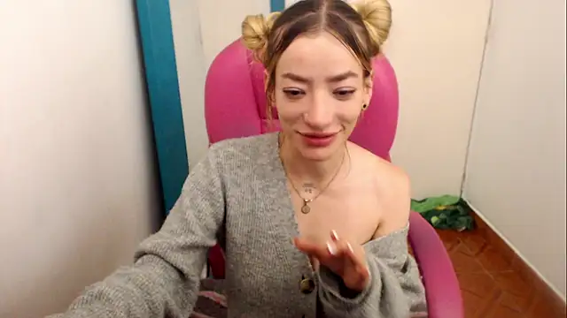 zoe_jones13 webcam