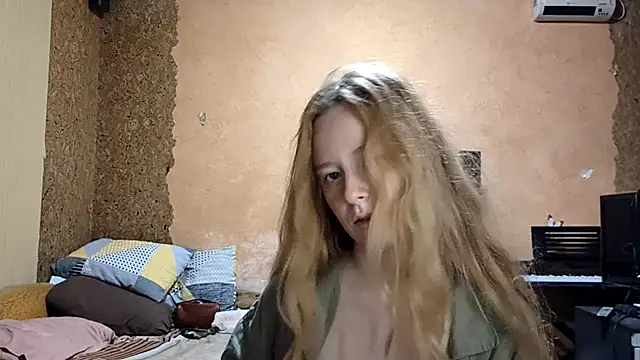 KateVibe_01 webcam