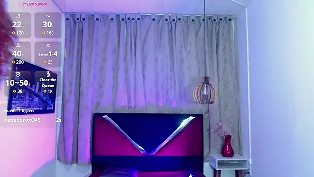 luisa__torres webcam