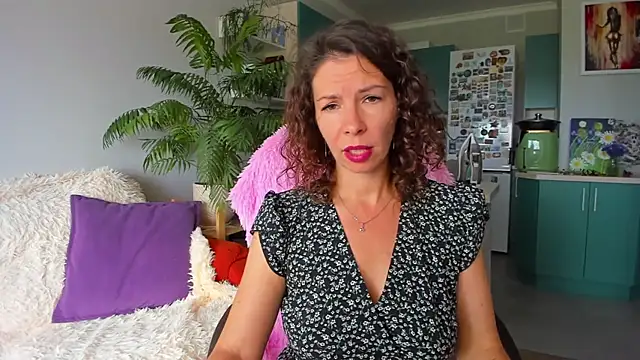 ChristinaGlory webcam