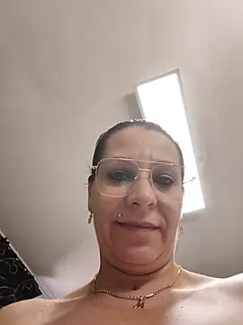 sugardiamonds - SugarDiamonds's free webcam - UK Sex Cams