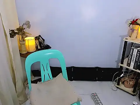 Therug_Dollbella live sex cam