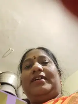 yamini1431 live cam