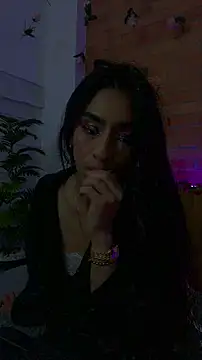 Lucyjoi webcam