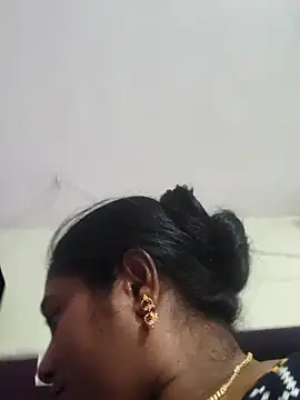yamini1431 webcam