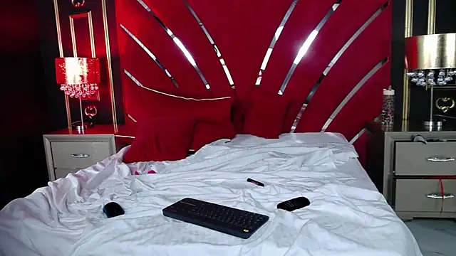 AmelyaNyx live webcam show