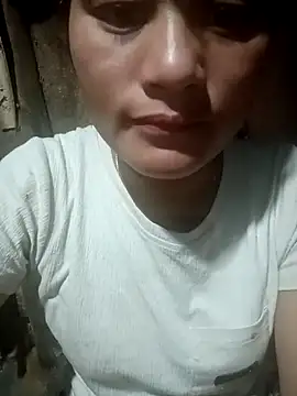 Momo-biki webcam
