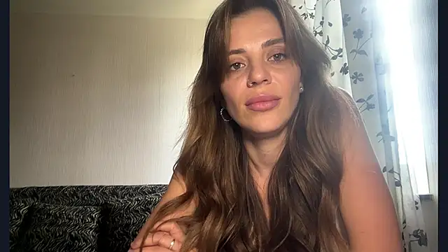 Peresilda live webcam show