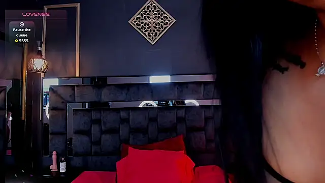 Aniajoness_ live cam on StripChat