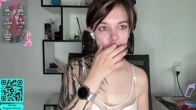 MadalynNosel webcam