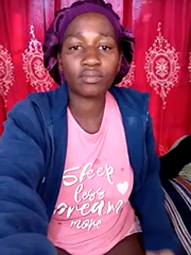 DimpleQueen_01 webcam
