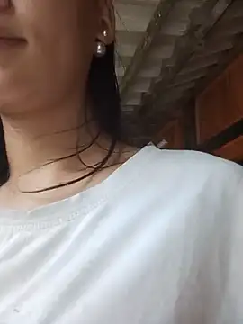 hellenmay11 live cam on StripChat