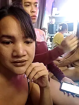 BridgetteOnfire live cam on StripChat
