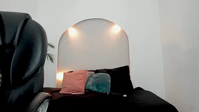 Anhii_Ruiz live sex cam