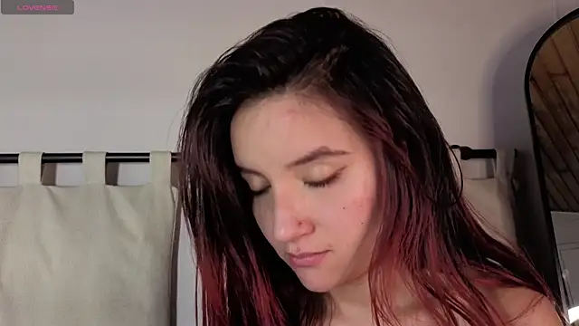 ashly_jones_ webcam