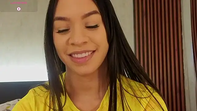 kimhilton_ webcam