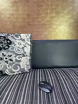 Curvy_GX webcam