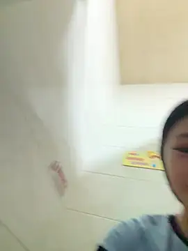 so-linger live sex cam