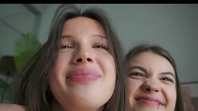 mcdolls live sex cam