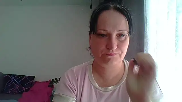 _squirty_cum_lady_ live cam on StripChat