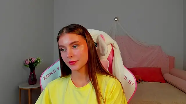 EricaFoxes webcam