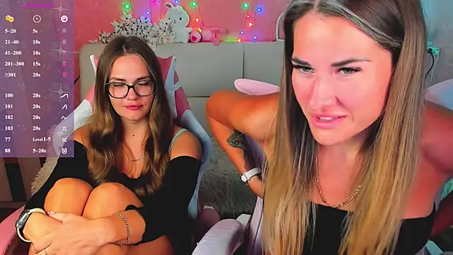 hotty_girls_here webcam