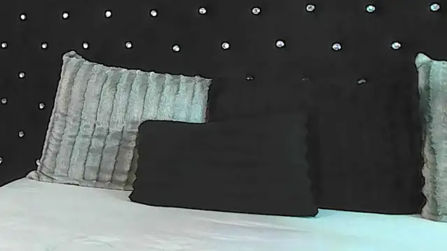 InannaStar webcam