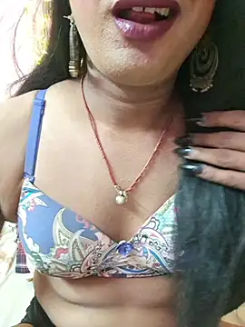 glitchwaligirl webcam