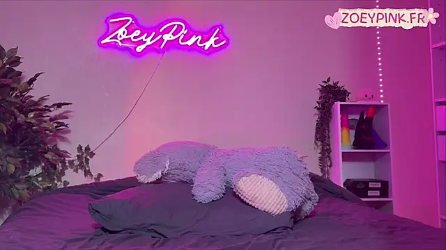 zoeypink webcam
