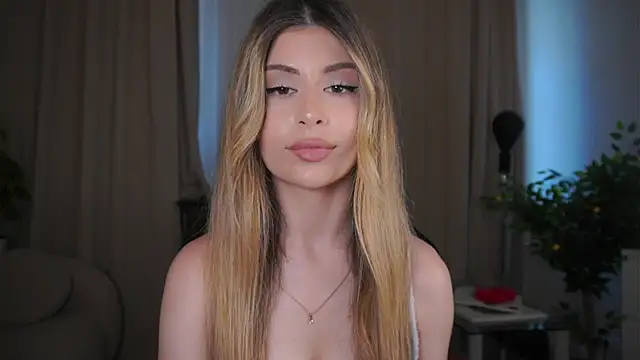 GeorginaHarn webcam