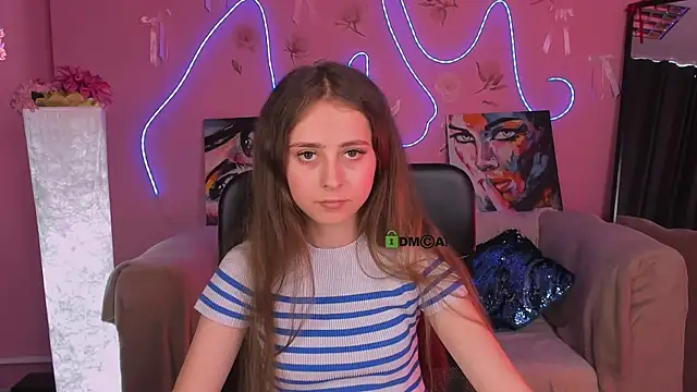 rebecca_smile webcam