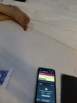 Dreaming_Bhawna webcam