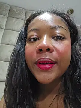 OriannaJames webcam
