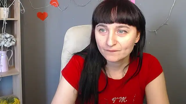 NinaFlawlees webcam