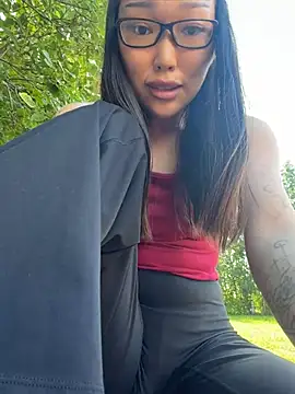 trytomakememoam webcam