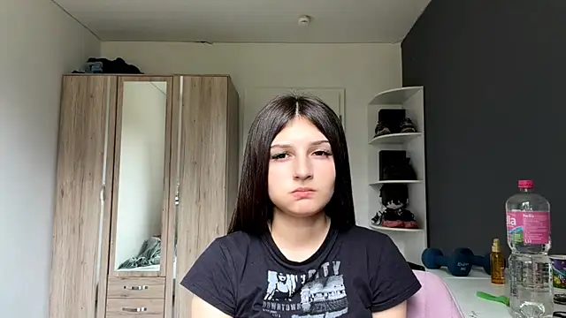 SpanishRooter live webcam show