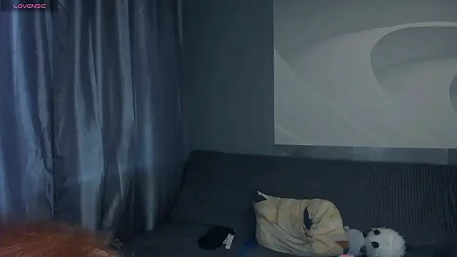 TarynPalek live webcam show