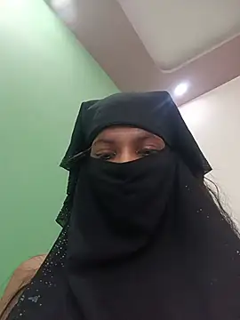 Aafreen_36 live webcam show