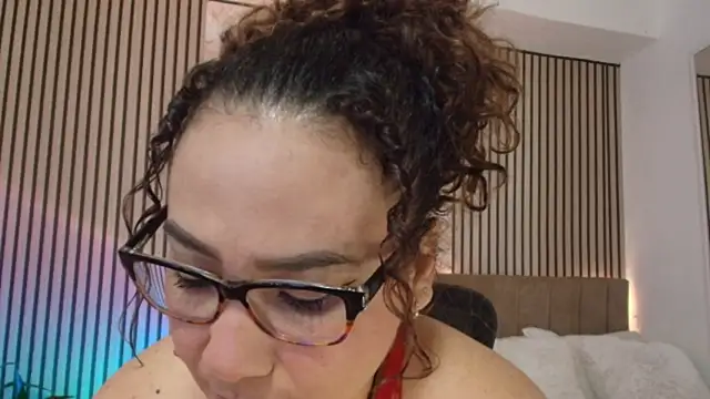 JuliRamirez webcam