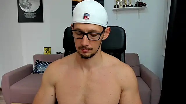 BrutusK08 webcam