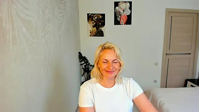 alicee_gracee - Alicee_Gracee's free webcam - UK Sex Cams