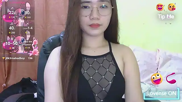 HornyAsian4uxx webcam