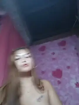 Hotmama21xx webcam
